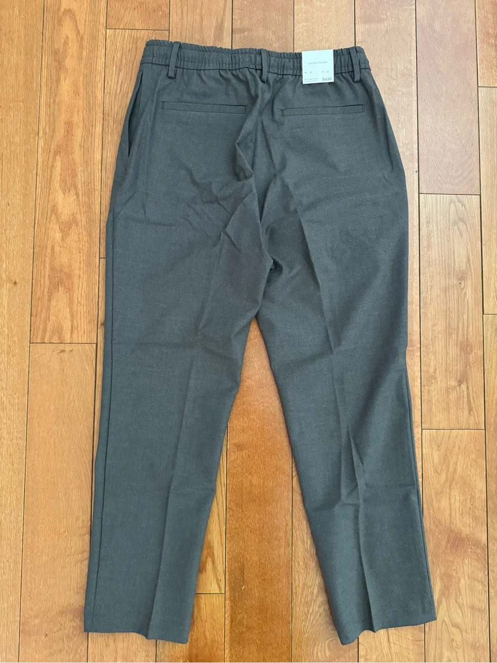 Banana Republic mens taupe tailored stretch dress trousers size 31x30.